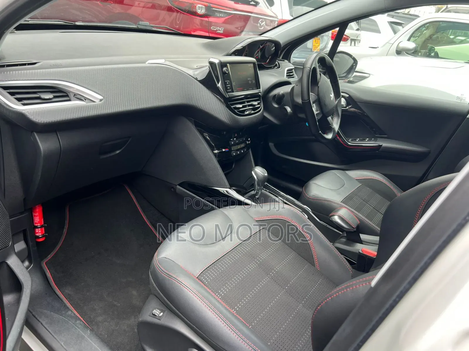 Peugeot 2008 2018 White