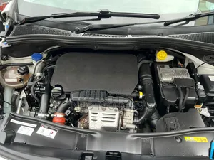 Peugeot 2008 2018 White