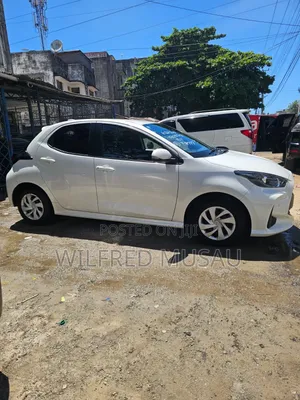 Toyota Yaris 2020 White