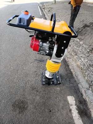 Tamping Rammer With Honda Engine