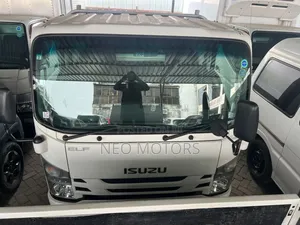 Isuzu Elf Truck 2018 White