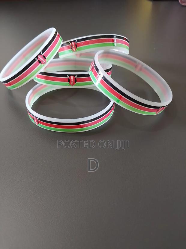 Mosquito Repellent Wristband - thumbnail 2