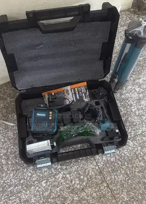 Makita Laser Level With Strong and Durable Body