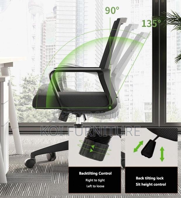 Office Chair : Medium Back Captain Mesh Office Chairs - thumbnail 3