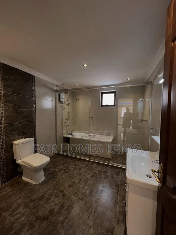 5bdrm Townhouse / Terrace in Muthangari Drive for rent - thumbnail 3