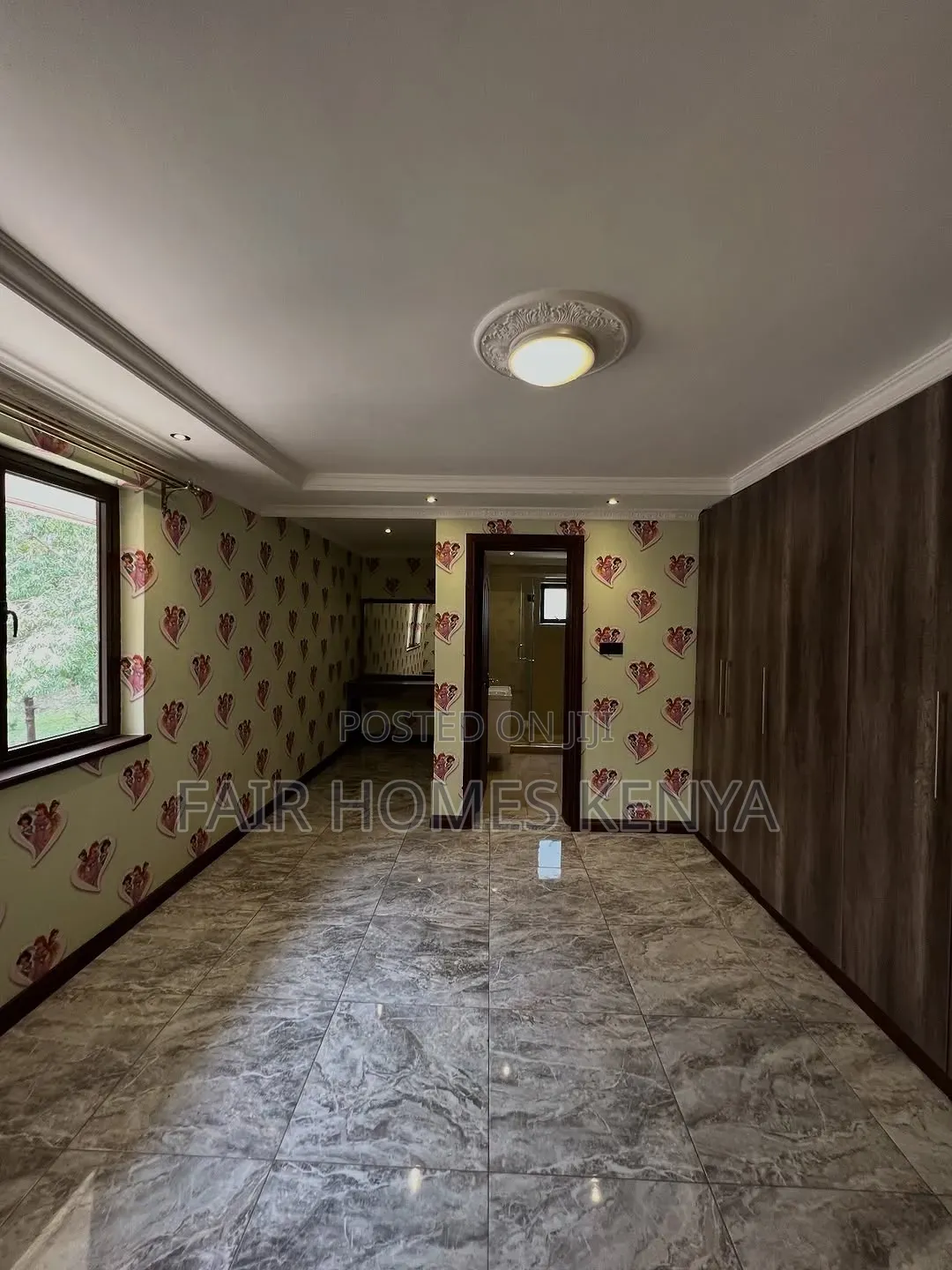 5bdrm Townhouse / Terrace in Muthangari Drive for rent