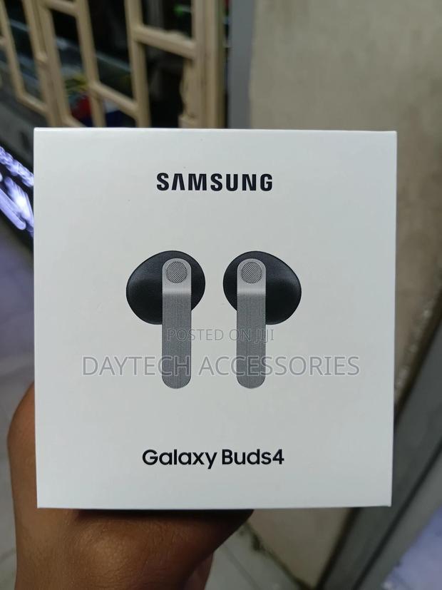 Samsung Galaxy Buds4 Wireless Earbuds - Black