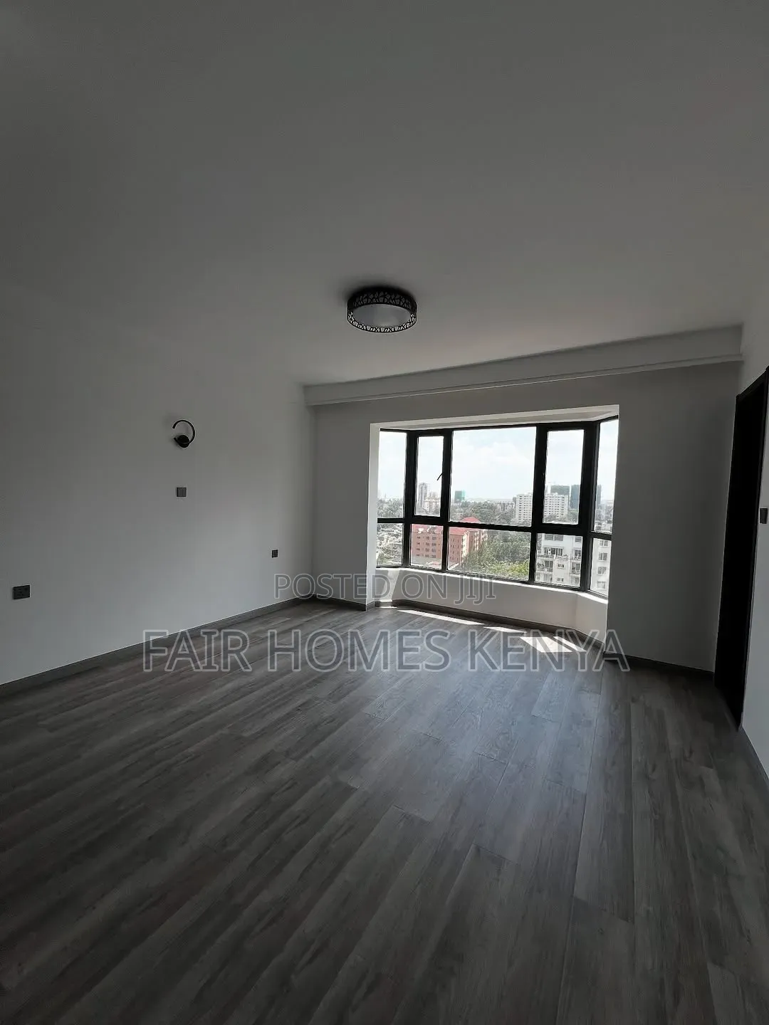 4bdrm Apartment in Valley Arcade for rent