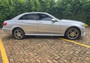 Mercedes-Benz E250 2016 Silver