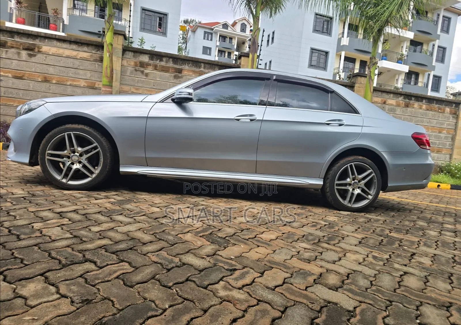Mercedes-Benz E250 2016 Silver