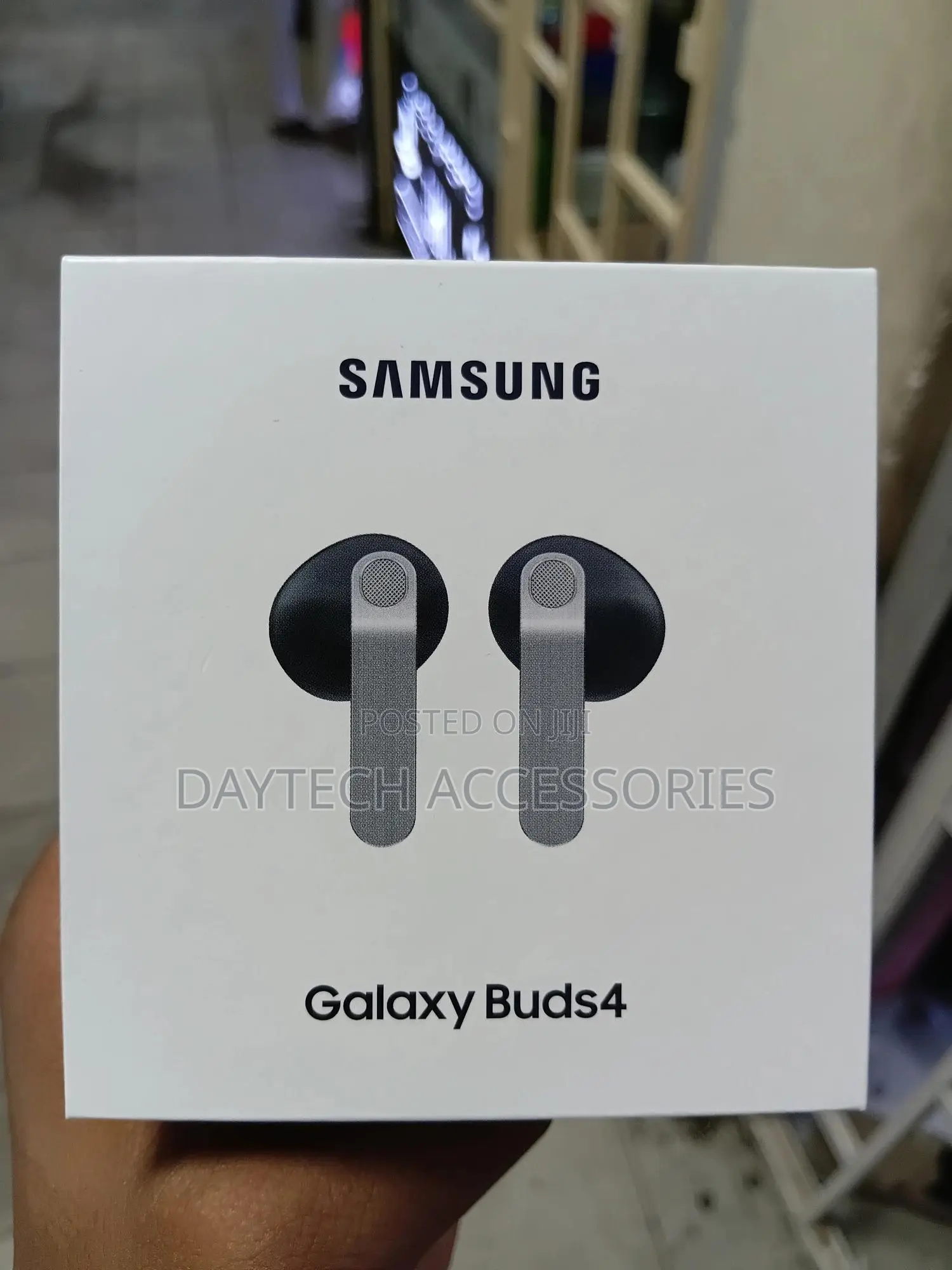 Samsung Galaxy Buds 4 Sm-R540 Wireless Bluetooth Noise Cancelling.