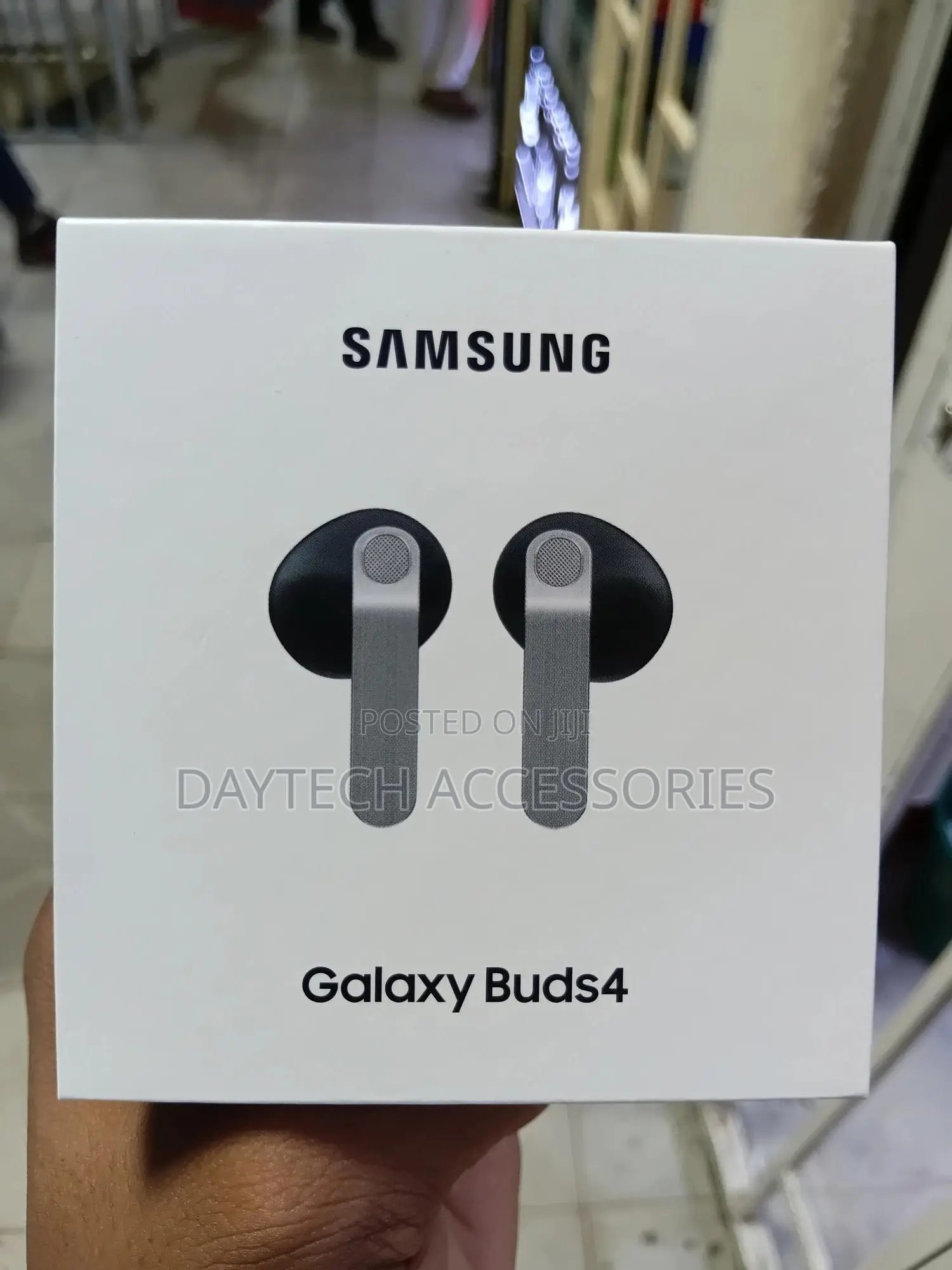 Samsung Galaxy Buds 4 Sm-R540 Wireless Bluetooth Noise Cancelling.