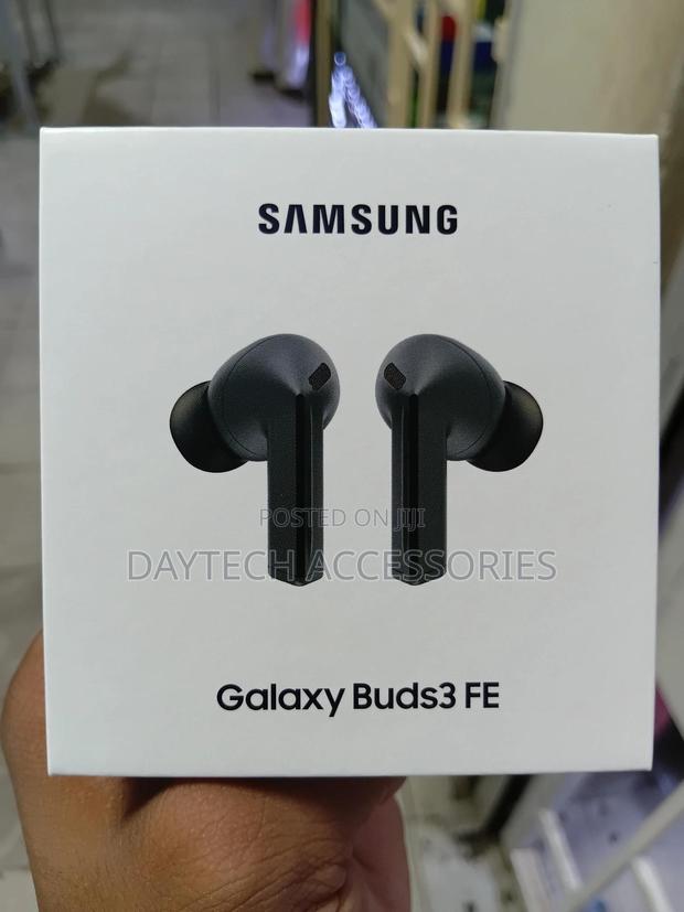 Samsung Galaxy Buds3 Fe Wireless Earbuds - Black - thumbnail 3