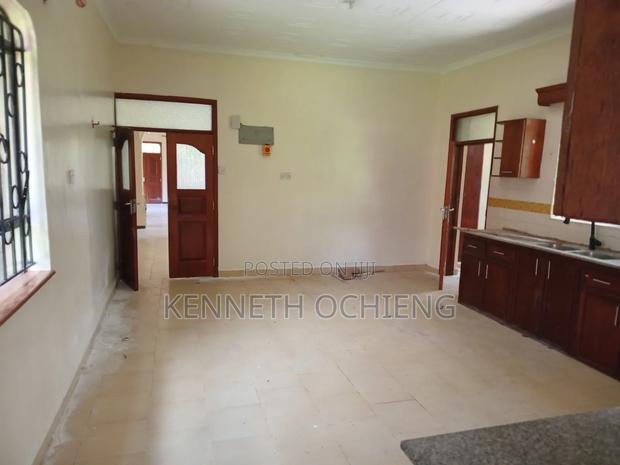 4bdrm Bungalow in Olekasasi, Ongata Rongai for rent - thumbnail 16