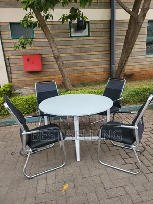 Best White Meeting Table