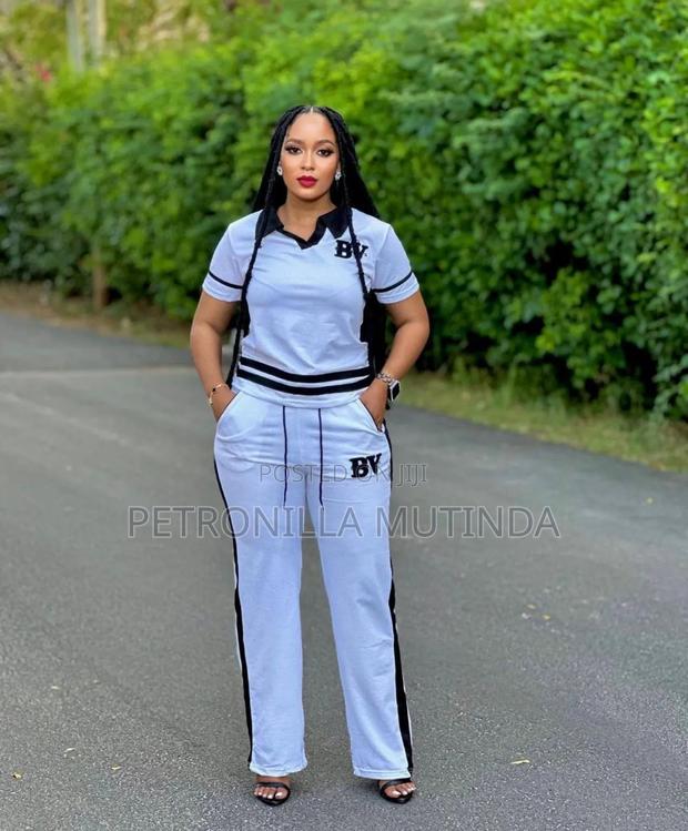 Smart 2pc Ladies Active Wear - thumbnail 2