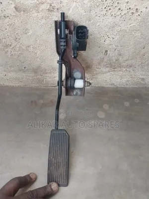 Nissan X-Trail Acceleration Pedal