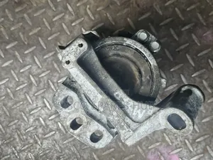 Engine Mounting Mazda Cx5