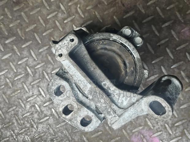 Engine Mounting Mazda Cx5
