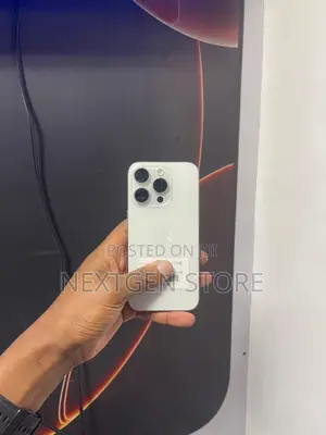 Apple iPhone 15 Pro 128 GB White
