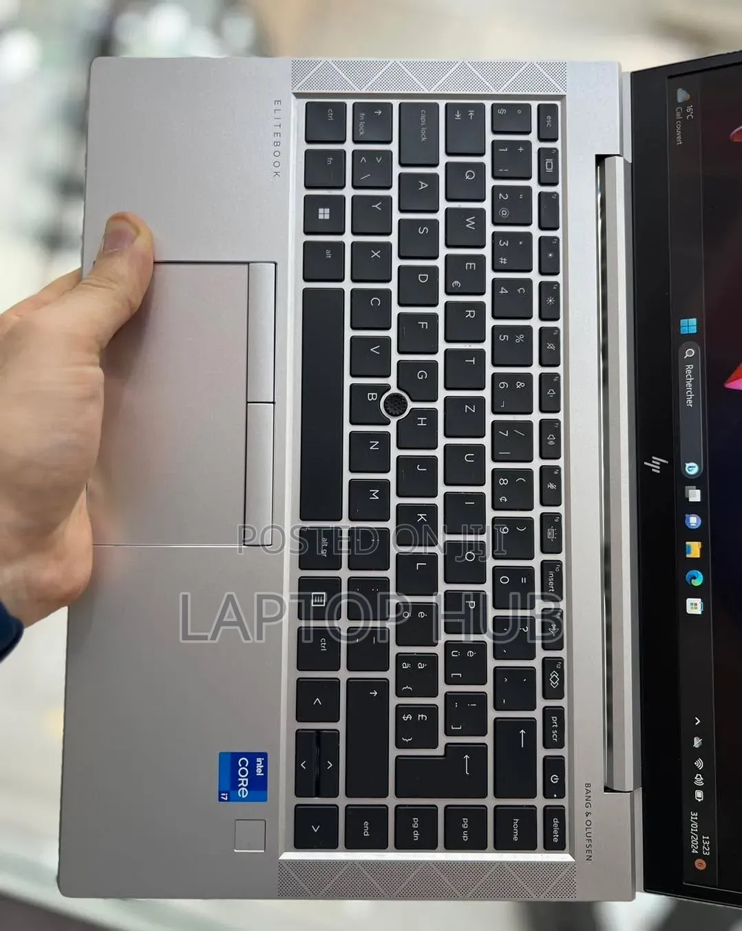 Laptop HP EliteBook 840 G8 8GB Intel Core i7 SSD 256GB