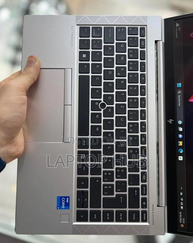 Laptop HP EliteBook 840 G8 8GB Intel Core i7 SSD 256GB - thumbnail 3