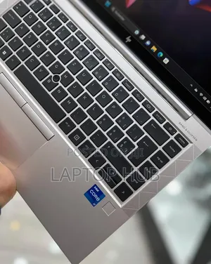 Laptop HP EliteBook 840 G8 8GB Intel Core i7 SSD 256GB