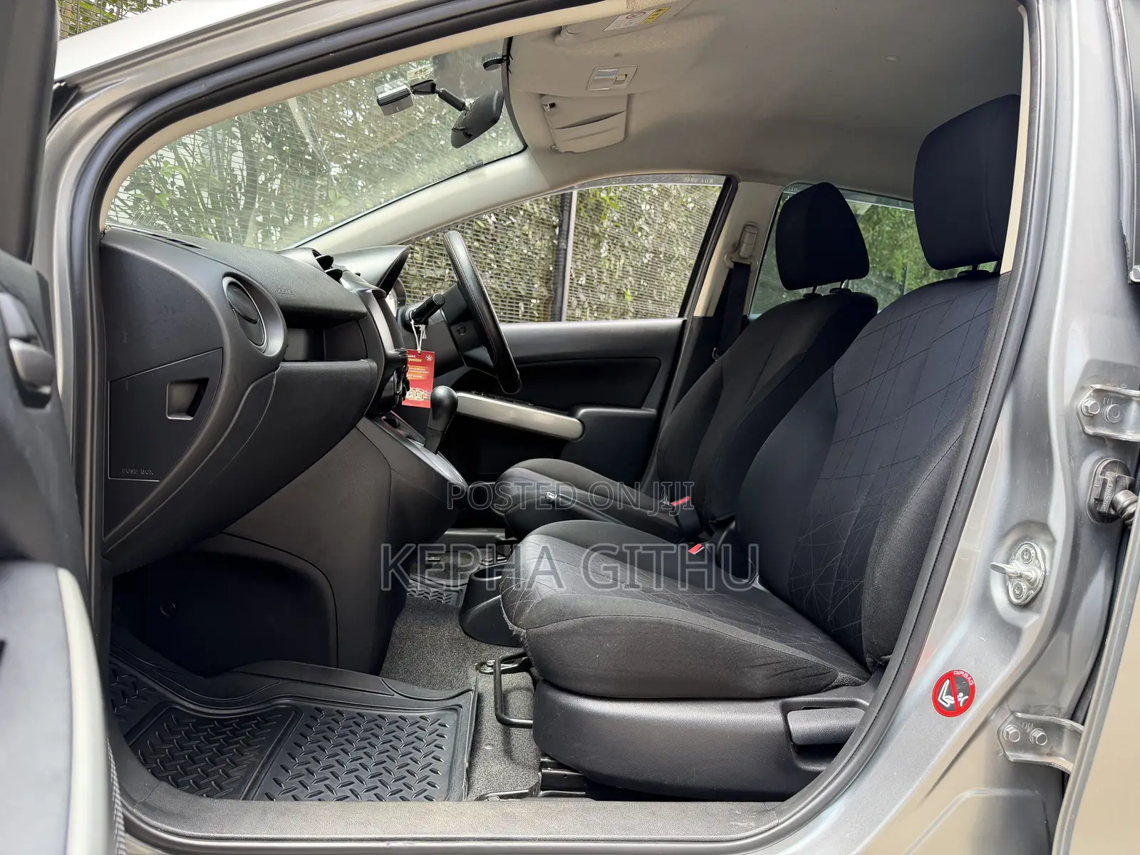 Mazda Demio 2013 Silver