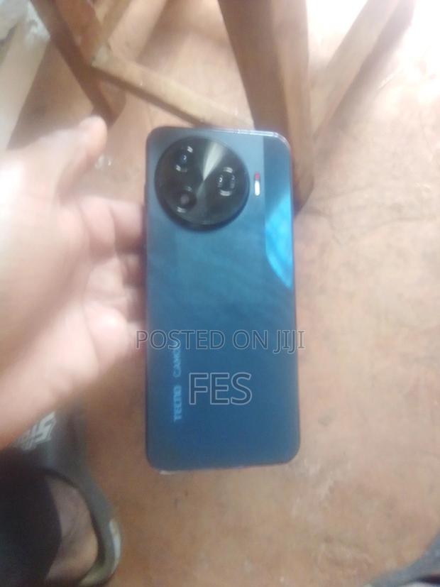 Tecno Camon 30 Pro 5G 512 GB Gray - thumbnail 2