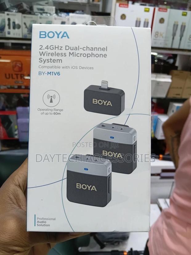 Boya by-M1v6 Dual Wireless Microphone System With Lightning Connector - thumbnail 3