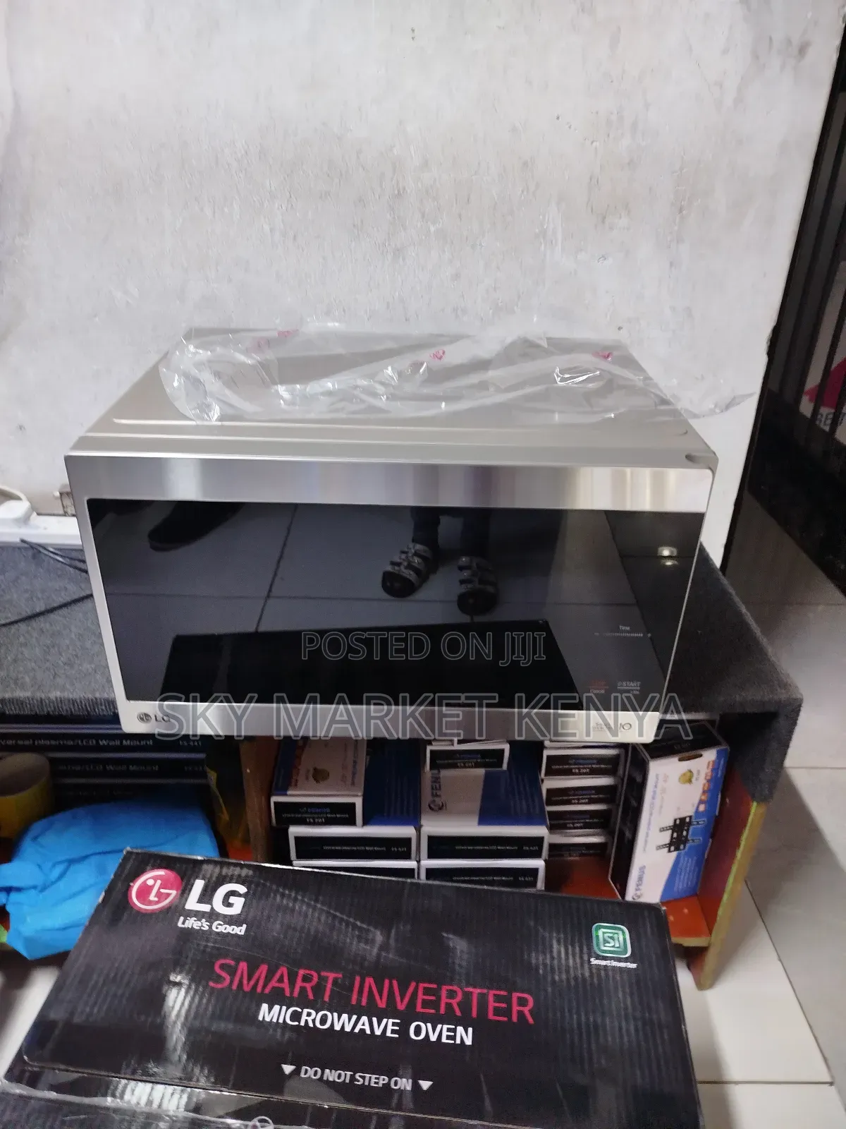 Lg Neochef Solo Microwave Oven, 42l - Smart Inverter