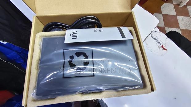 Unview 8 Port Poe Switch - thumbnail 2