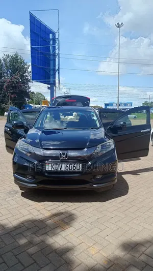Honda Vezel 2018 Black