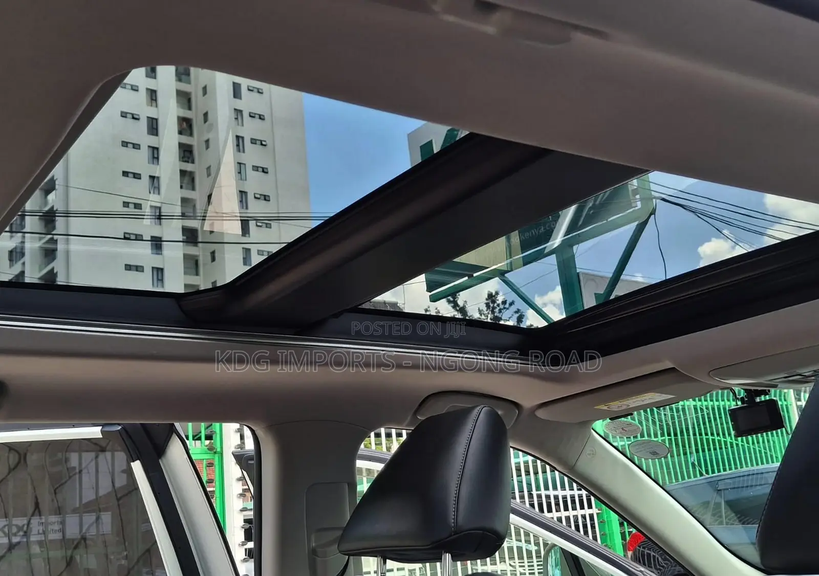 Toyota RAV4 2019 Pearl