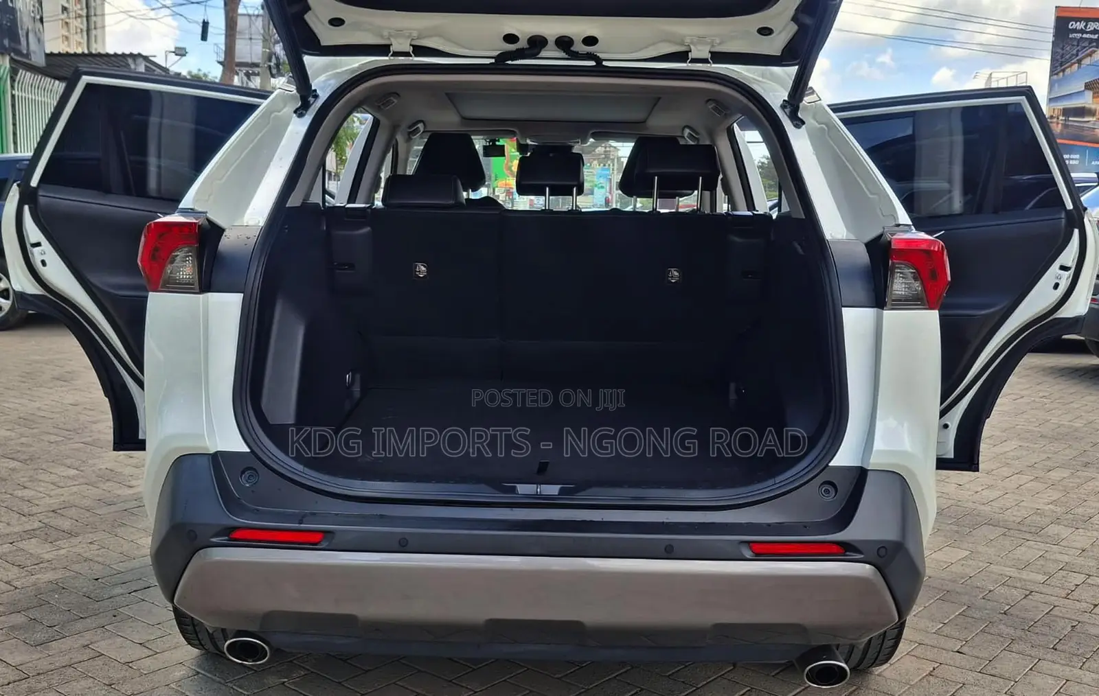 Toyota RAV4 2019 Pearl