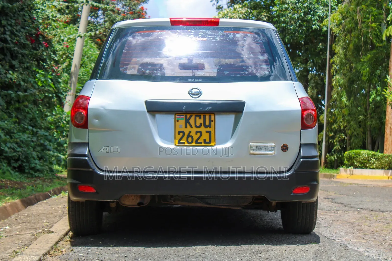 Nissan Advan 2012 Silver