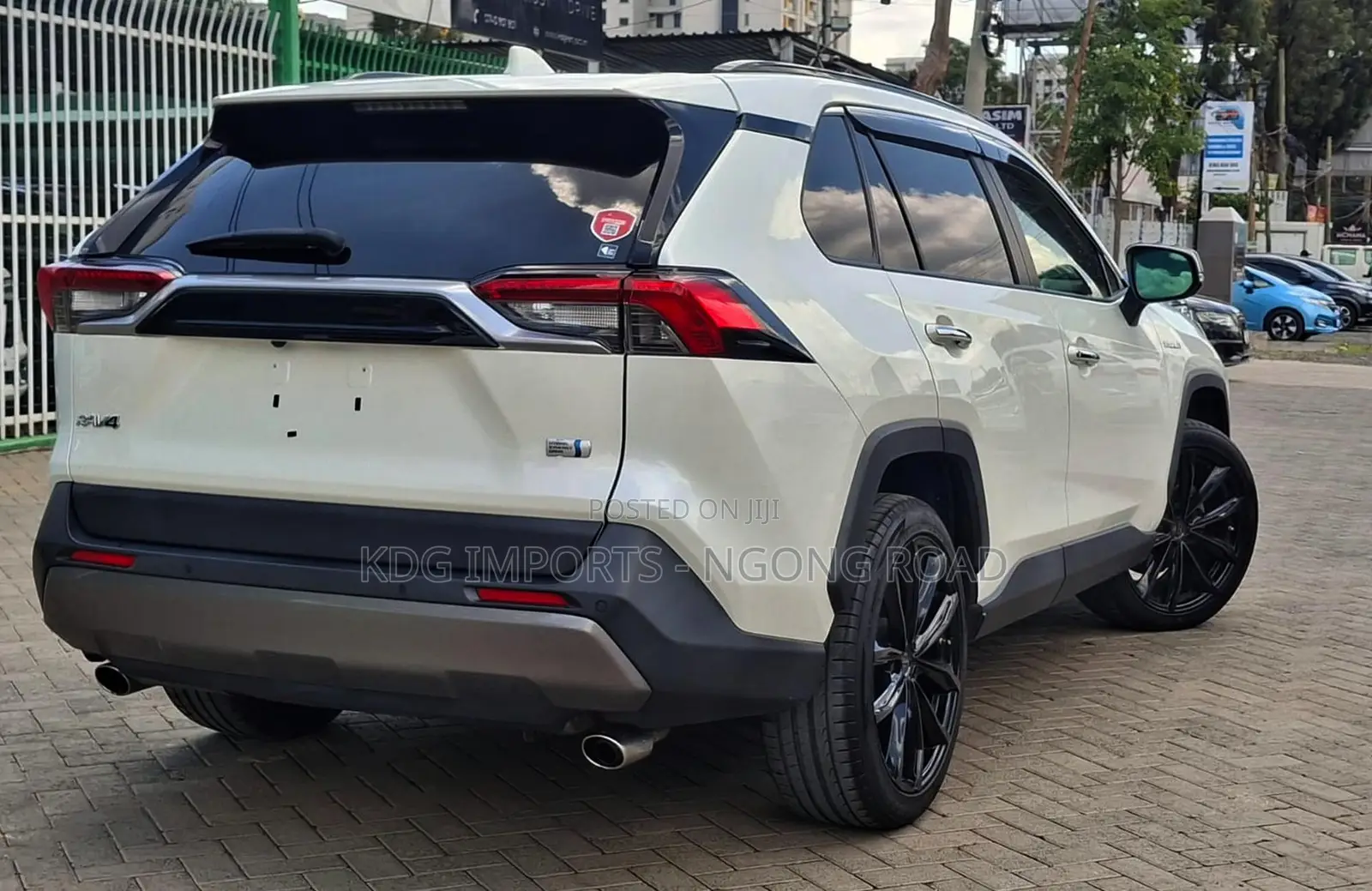 Toyota RAV4 2019 Pearl