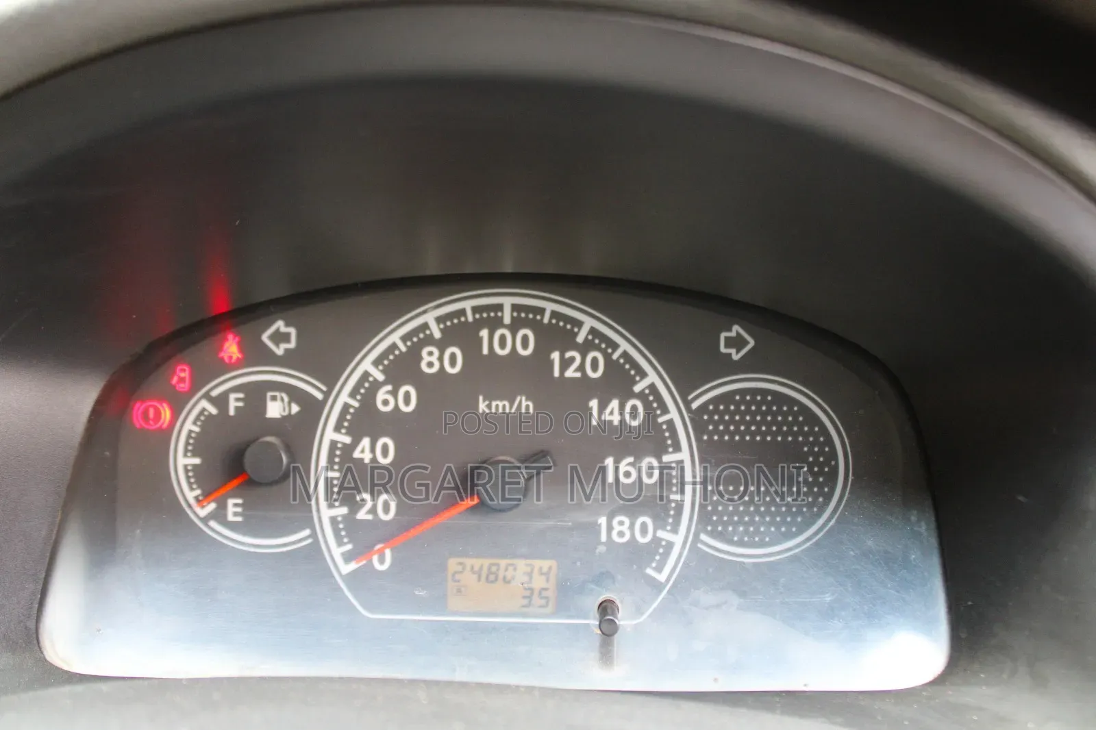 Nissan Advan 2012 Silver