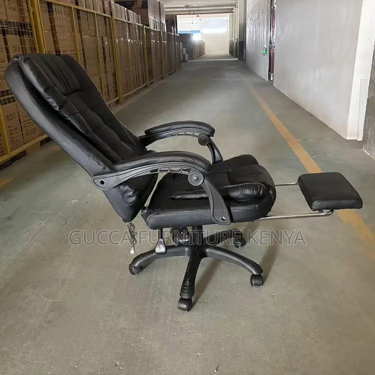 Leather Office Ergonomic Chair With Footrest