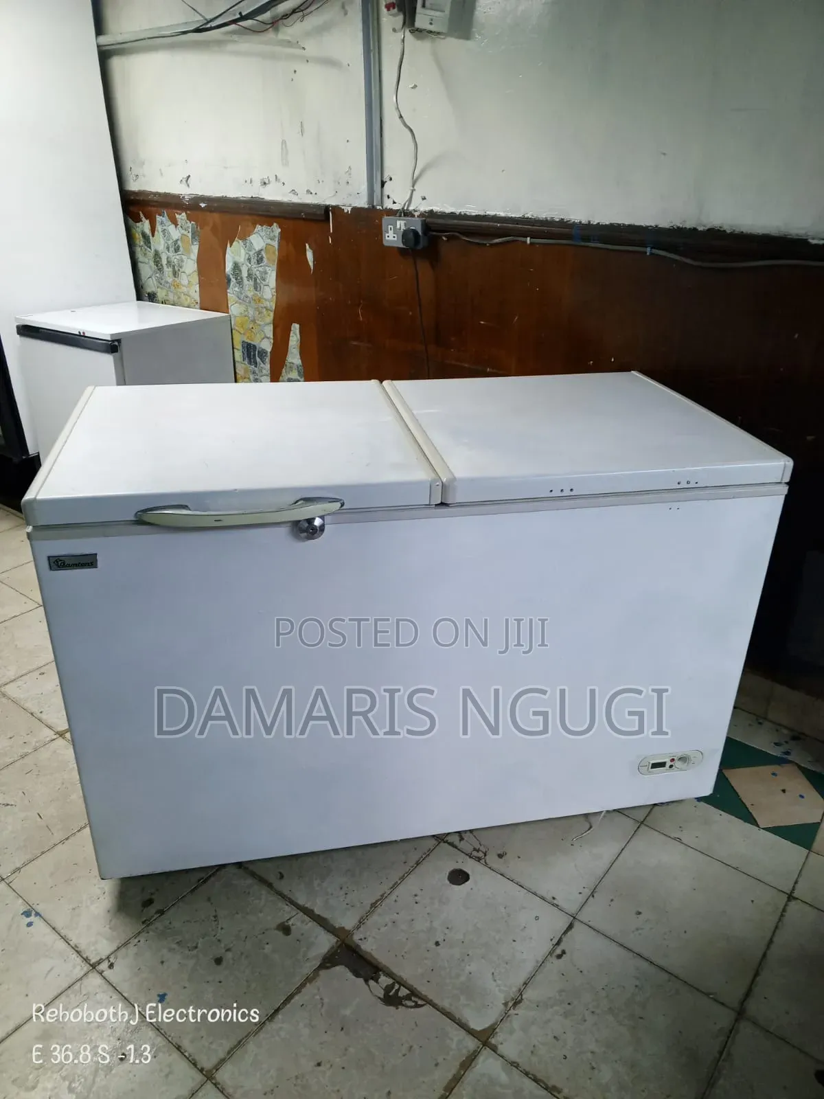 White Ramtons Chest Freezer