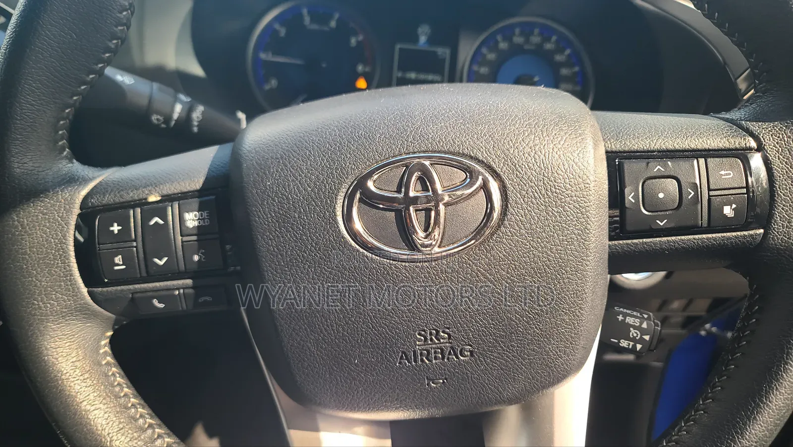 Toyota Hilux Revo Double Cab Deisel 2.4 AWD 2019 Blue