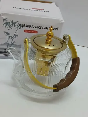 *Heat Resistant Glass Teapot With Infuser