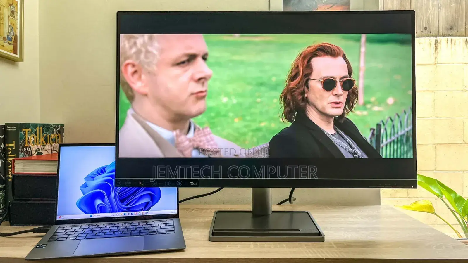 Lenovo L32p-30 31.5′′ Uhd Monitor + Lenovo Lc50 Webcam