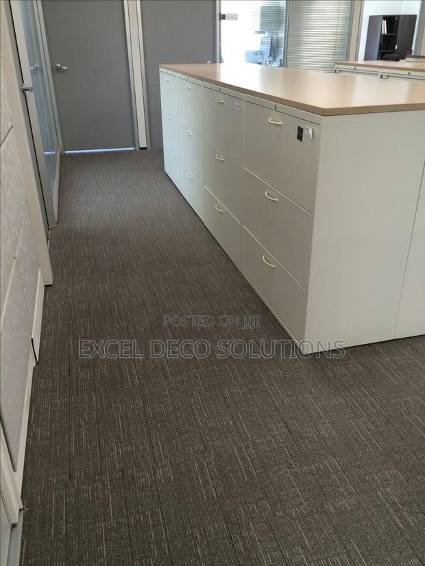 Carpet Tiles for Easy Installation and Flexible Floor Design Use