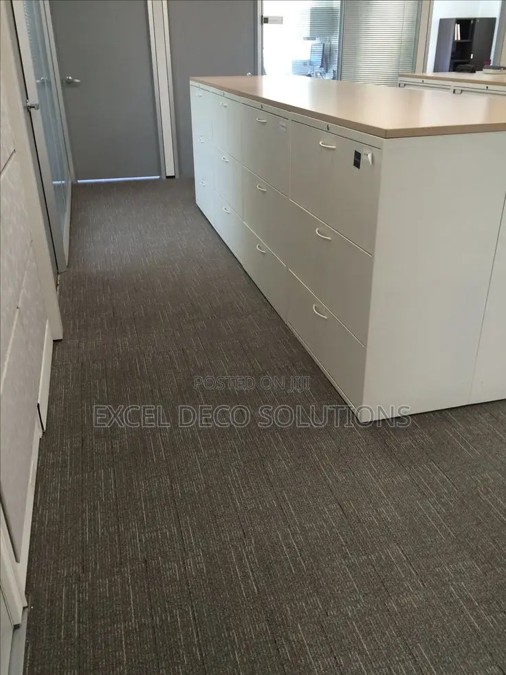 Carpet Tiles for Easy Installation and Flexible Floor Design Use