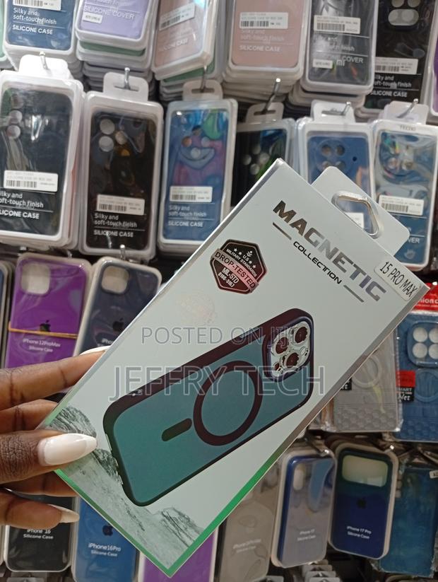 Silicone Magnetic Case for an iPhone 15 Pro Max - thumbnail 2