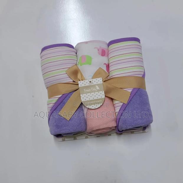 3 Piece Hooded Towel - thumbnail 2