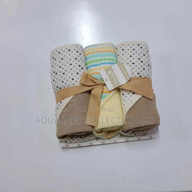3 Piece Hooded Towel - thumbnail 3