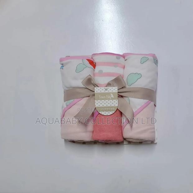 3 Piece Hooded Towel - thumbnail 4