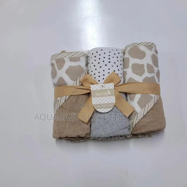 3 Piece Hooded Towel - thumbnail 17